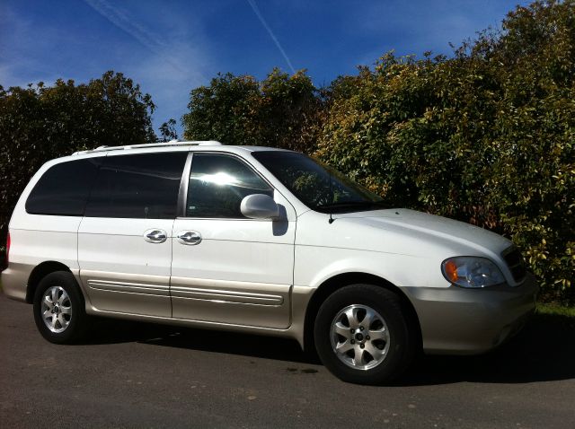 Kia Sedona 2005 photo 1