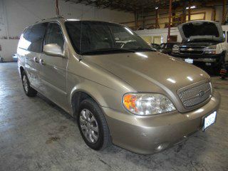 Kia Sedona 2005 photo 2