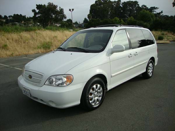 Kia Sedona Elk Conversion Van MiniVan