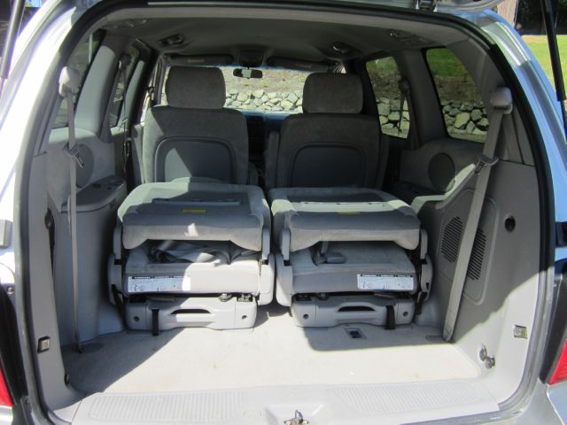 Kia Sedona 2005 photo 5