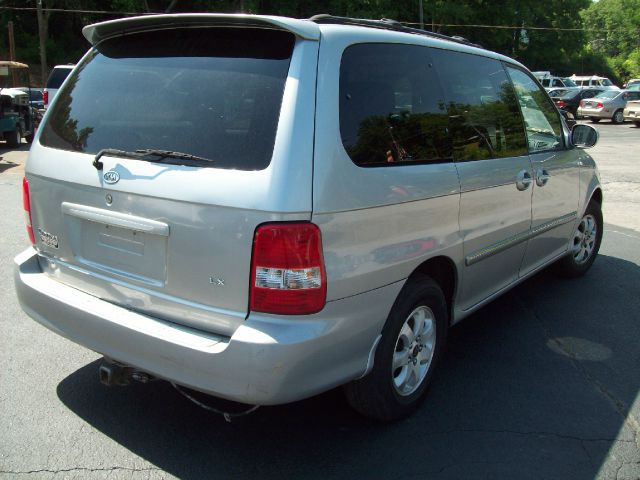 Kia Sedona 2005 photo 9