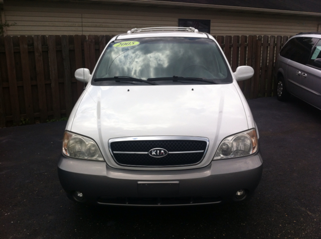 Kia Sedona 2005 photo 1