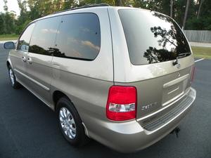 Kia Sedona 2005 photo 4