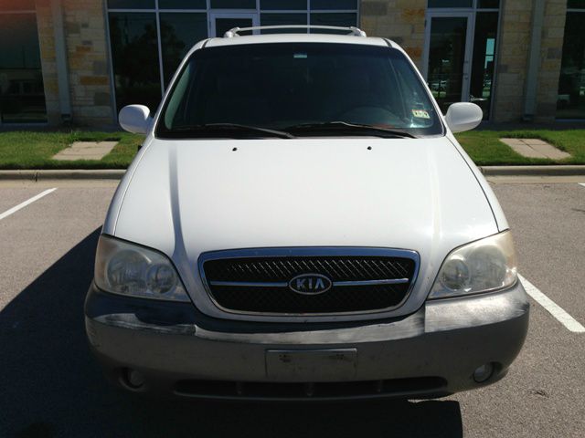 Kia Sedona 2005 photo 8