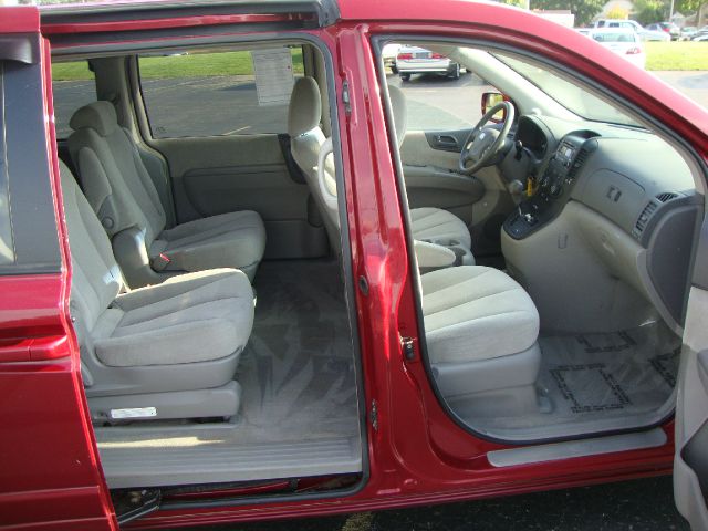 Kia Sedona 2006 photo 1