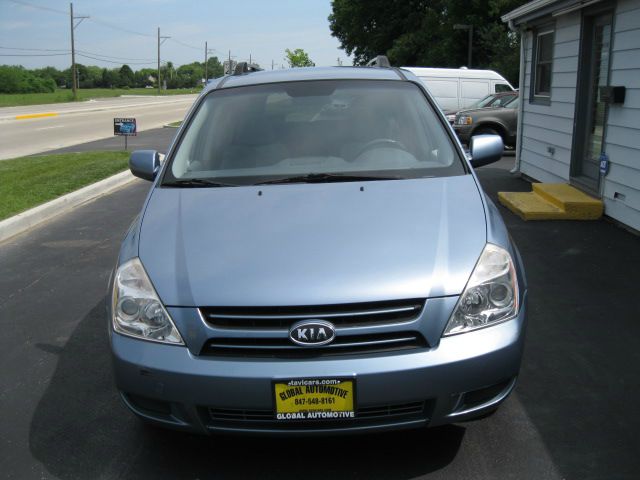 Kia Sedona 2006 photo 2