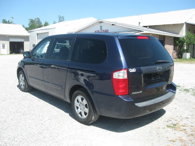 Kia Sedona Elk Conversion Van MiniVan