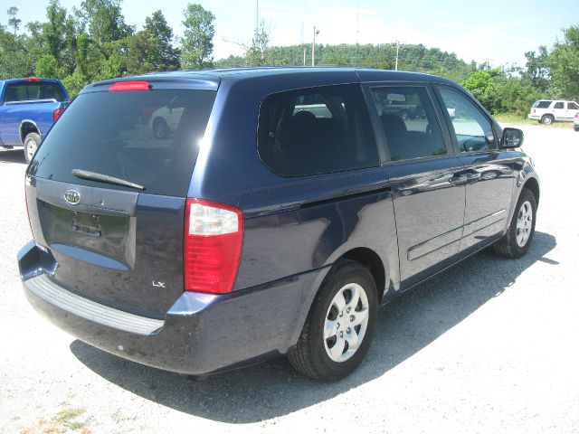 Kia Sedona 2006 photo 2