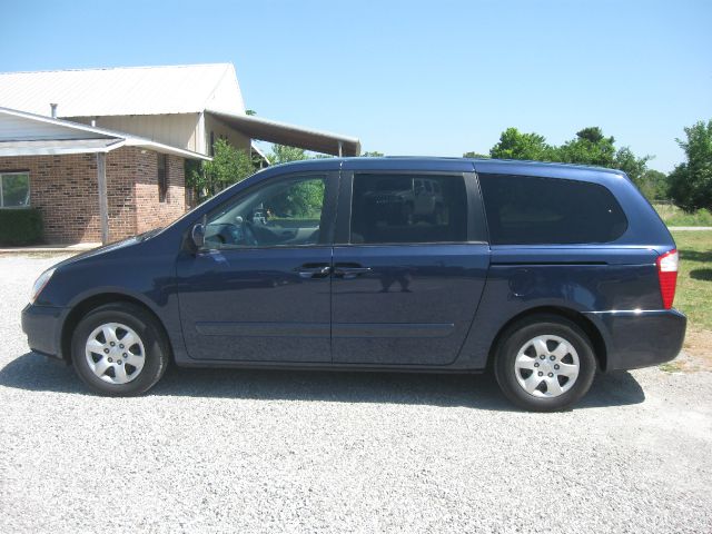 Kia Sedona 2006 photo 3