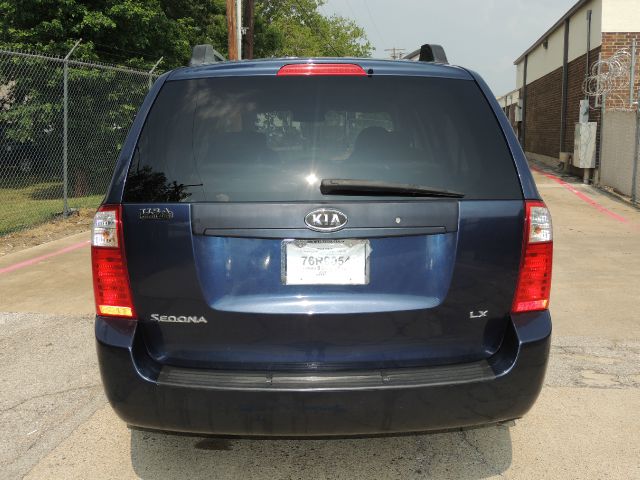 Kia Sedona 2006 photo 6