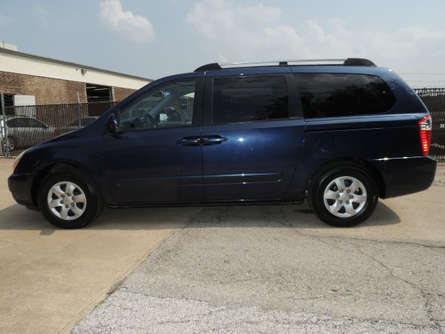 Kia Sedona 2006 photo 9