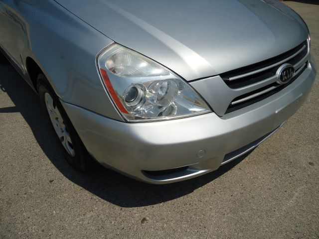 Kia Sedona 2006 photo 38