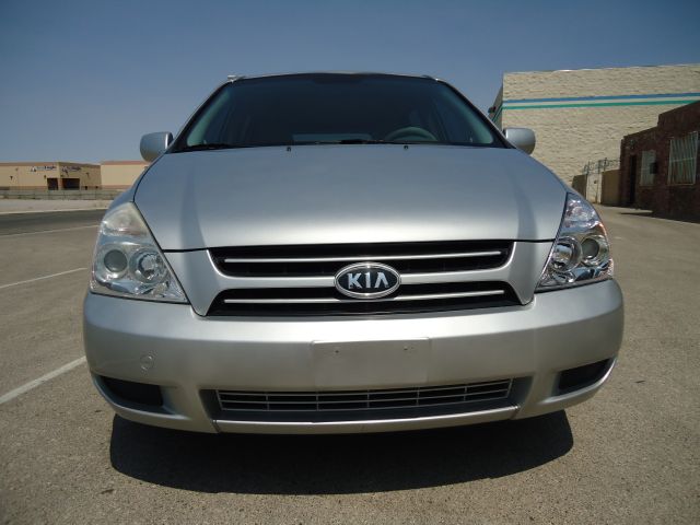 Kia Sedona 2006 photo 9