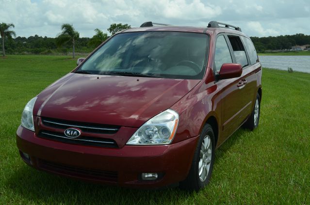 Kia Sedona 2006 photo 4