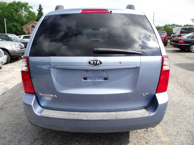 Kia Sedona 2006 photo 6