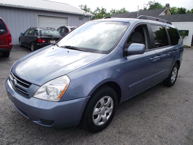 Kia Sedona 2006 photo 9