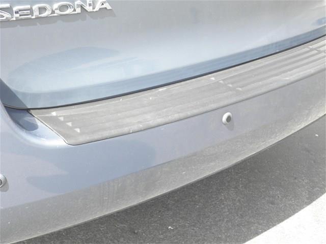 Kia Sedona 2006 photo 4