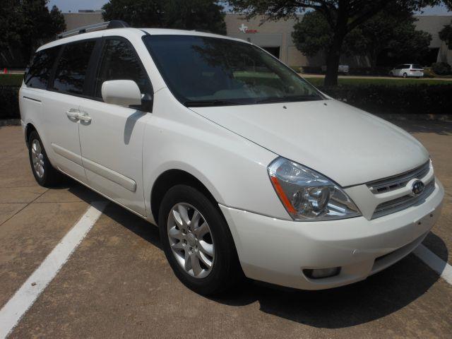 Kia Sedona 2006 photo 3