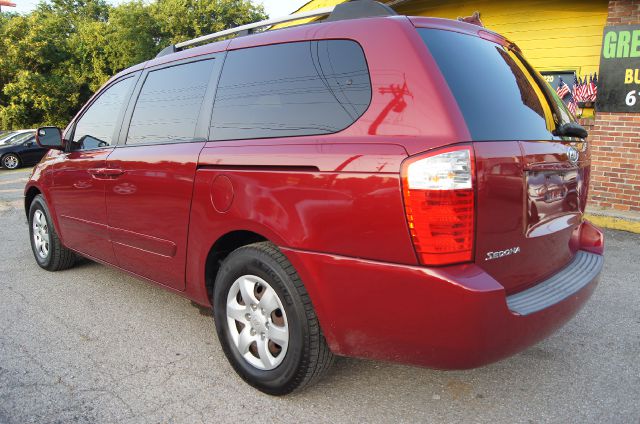 Kia Sedona 2006 photo 3