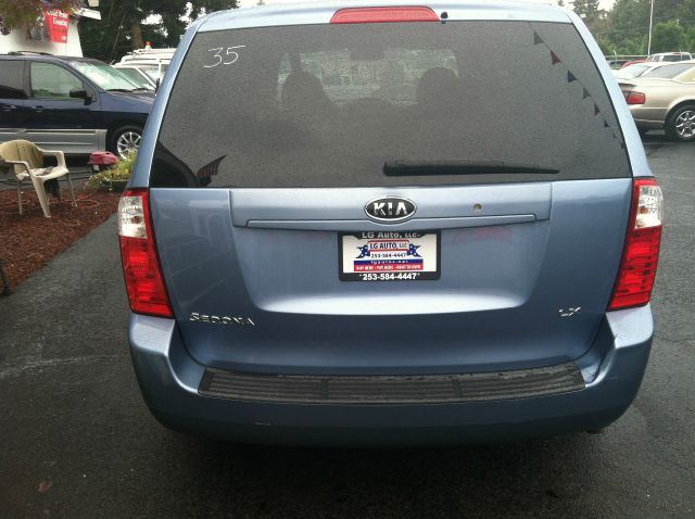 Kia Sedona 2006 photo 2