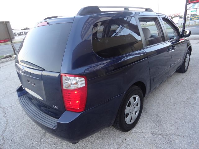 Kia Sedona 2006 photo 19