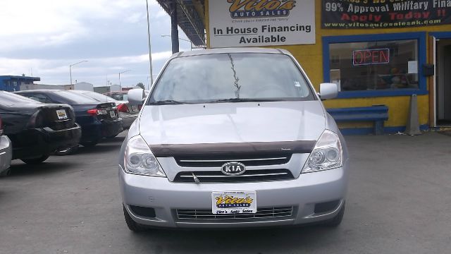 Kia Sedona 2006 photo 4