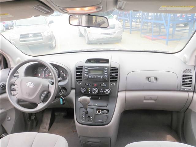 Kia Sedona 2007 photo 2