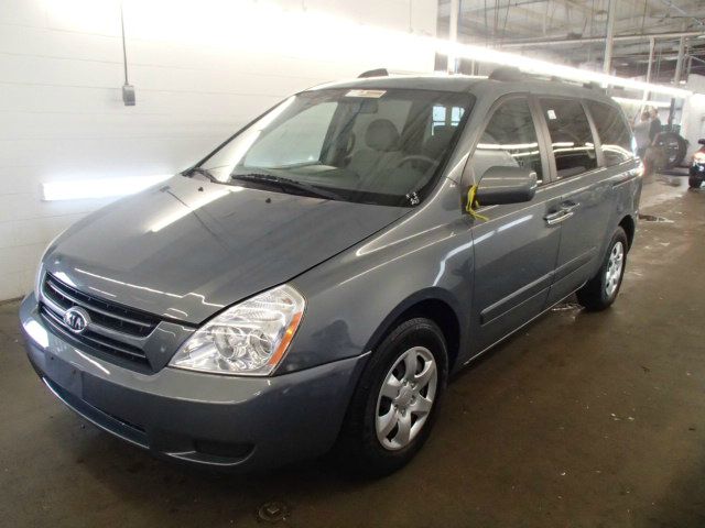 Kia Sedona 2007 photo 4