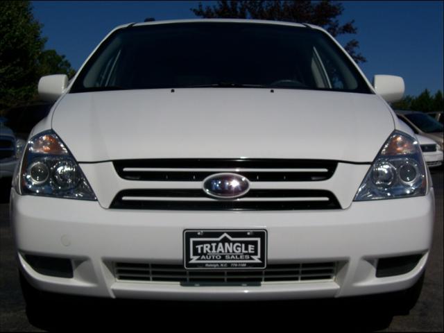 Kia Sedona 2007 photo 1