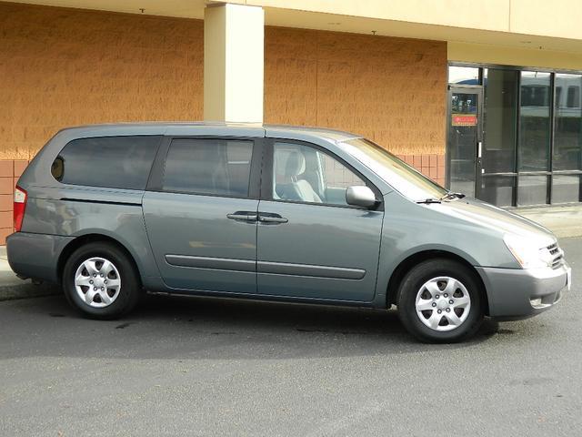 Kia Sedona 2007 photo 3