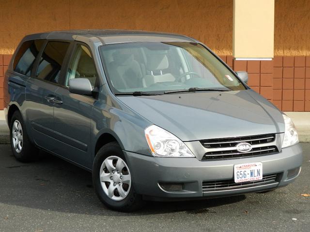 Kia Sedona 2007 photo 4