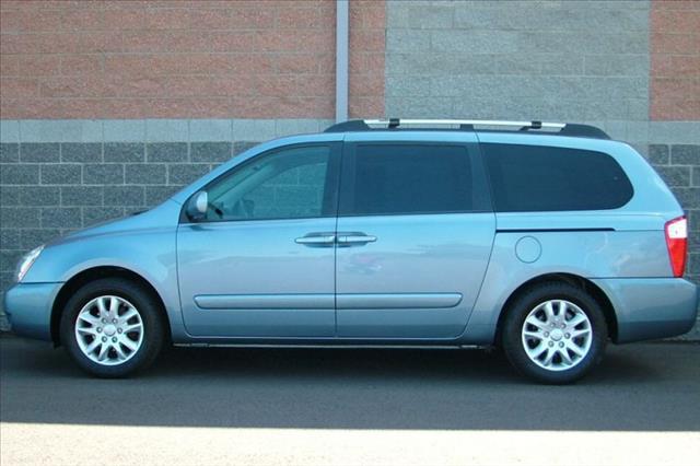 Kia Sedona 2007 photo 9