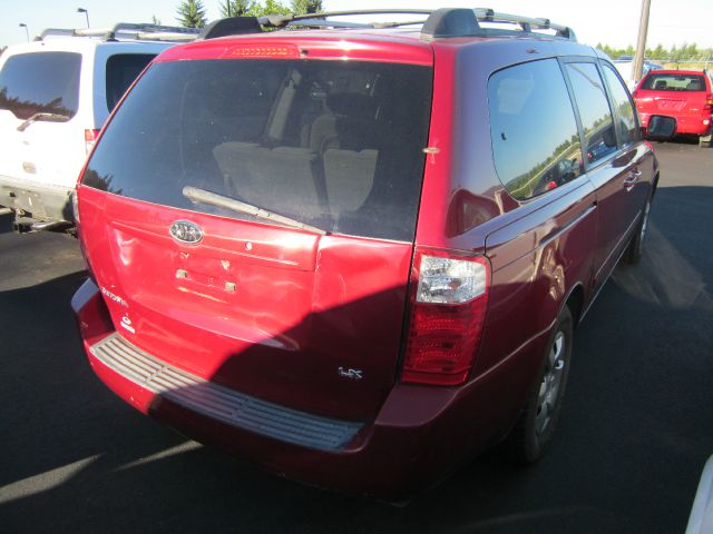 Kia Sedona 2007 photo 1