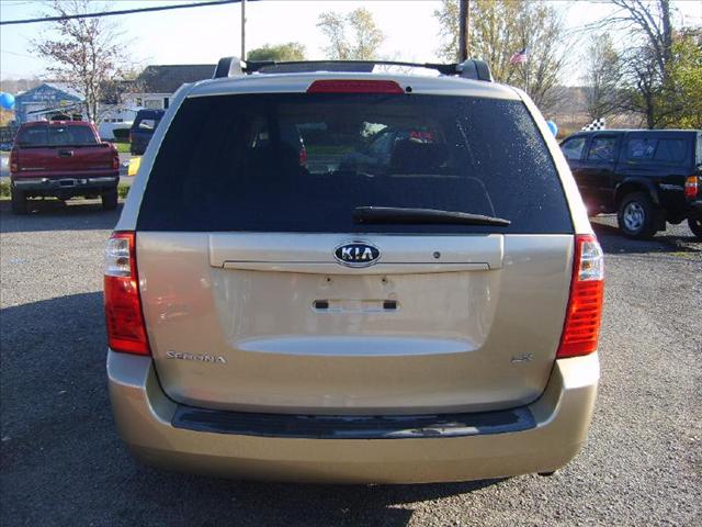 Kia Sedona 2007 photo 3