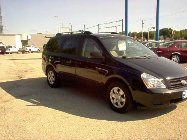 Kia Sedona 2007 photo 4