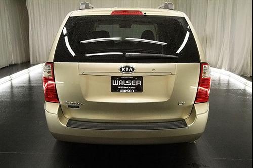 Kia Sedona 2007 photo 2