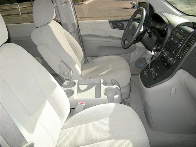 Kia Sedona 2007 photo 1