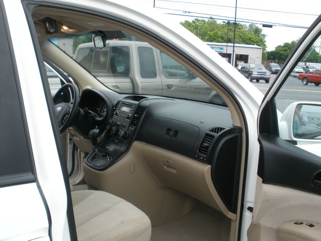 Kia Sedona HD Extended Cab Utility Body MiniVan