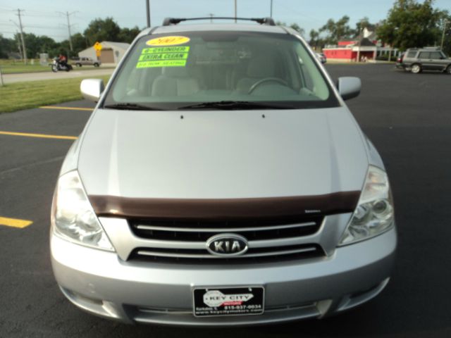 Kia Sedona 2007 photo 3