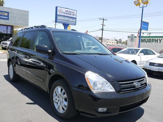 Kia Sedona 2007 photo 4