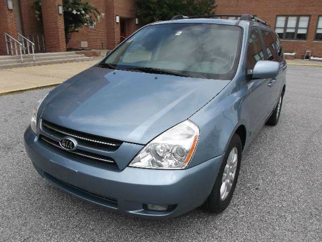 Kia Sedona 2007 photo 2