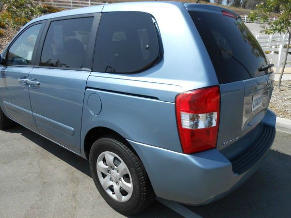 Kia Sedona 2007 photo 3