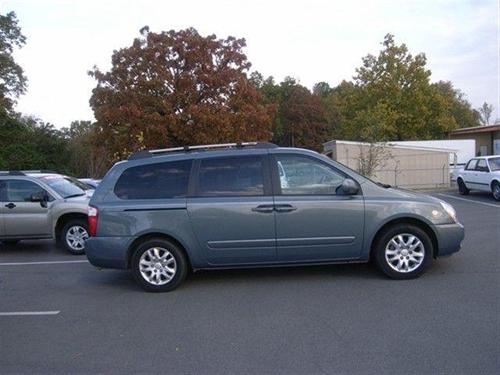 Kia Sedona 2007 photo 2