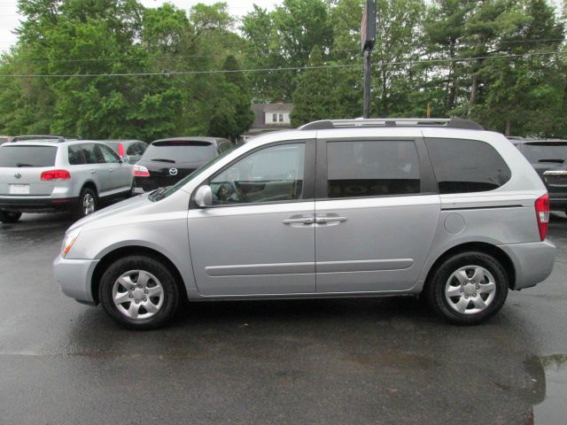 Kia Sedona 2007 photo 10