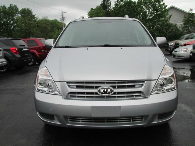 Kia Sedona 2007 photo 16