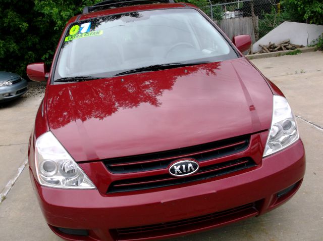 Kia Sedona 2007 photo 2