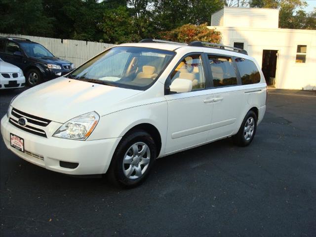 Kia Sedona 2007 photo 2