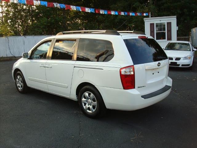 Kia Sedona 2007 photo 4