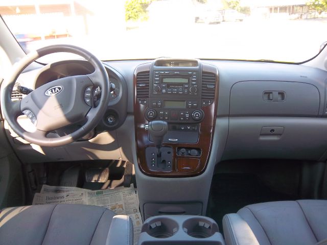 Kia Sedona 2007 photo 5