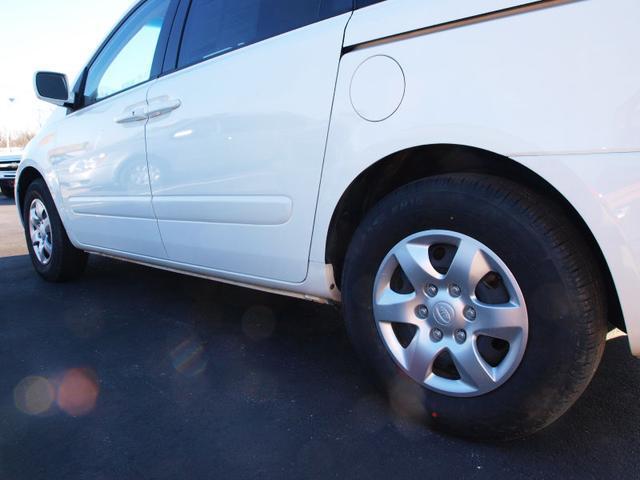 Kia Sedona 2008 photo 2